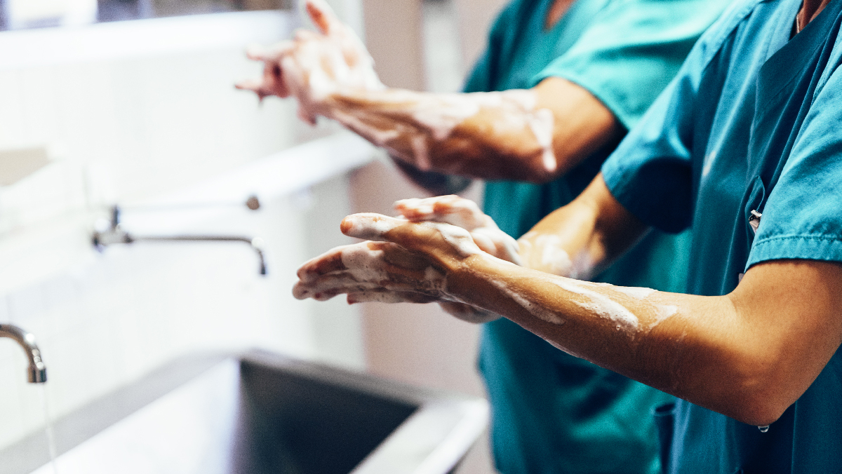 How Flu Shot Stickers & Hand Hygiene Labels Reduce Flu Outbreaks