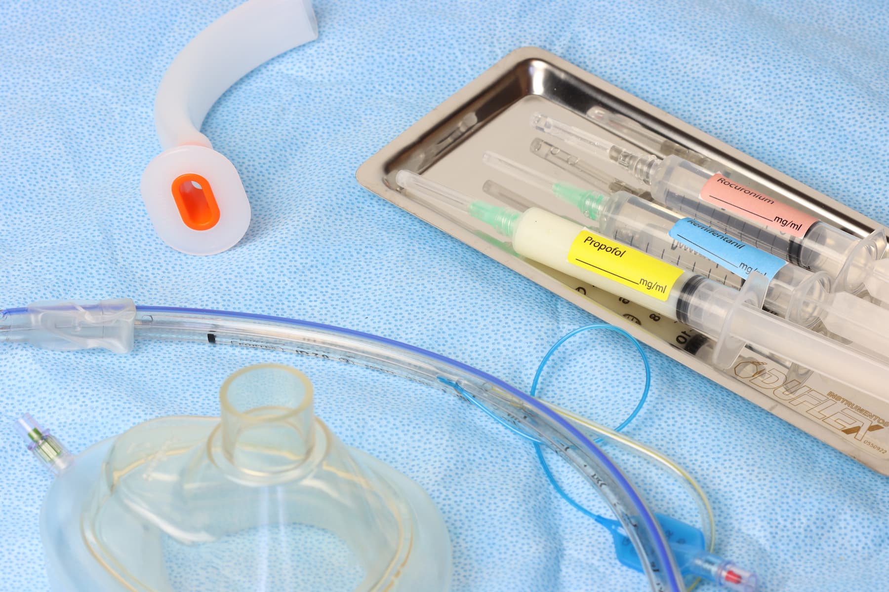 Designing a Safer Anesthesia Tray with Syringe & Line Labels